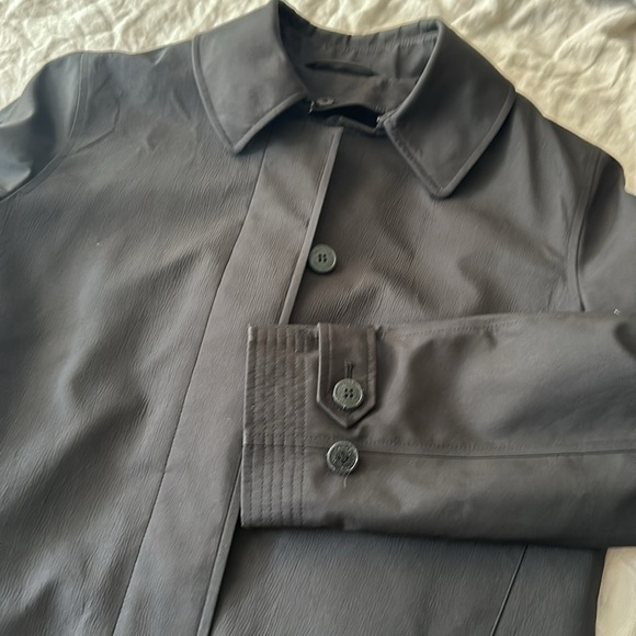 Coat - Picture 3 of 4